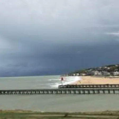 Un Petit Nid En Face De La Mer A Appartement Deauville