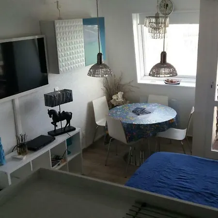 Un Petit Nid En Face De La Mer A Appartement Deauville